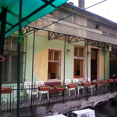 Central Station Hostel Белград Екстериор снимка