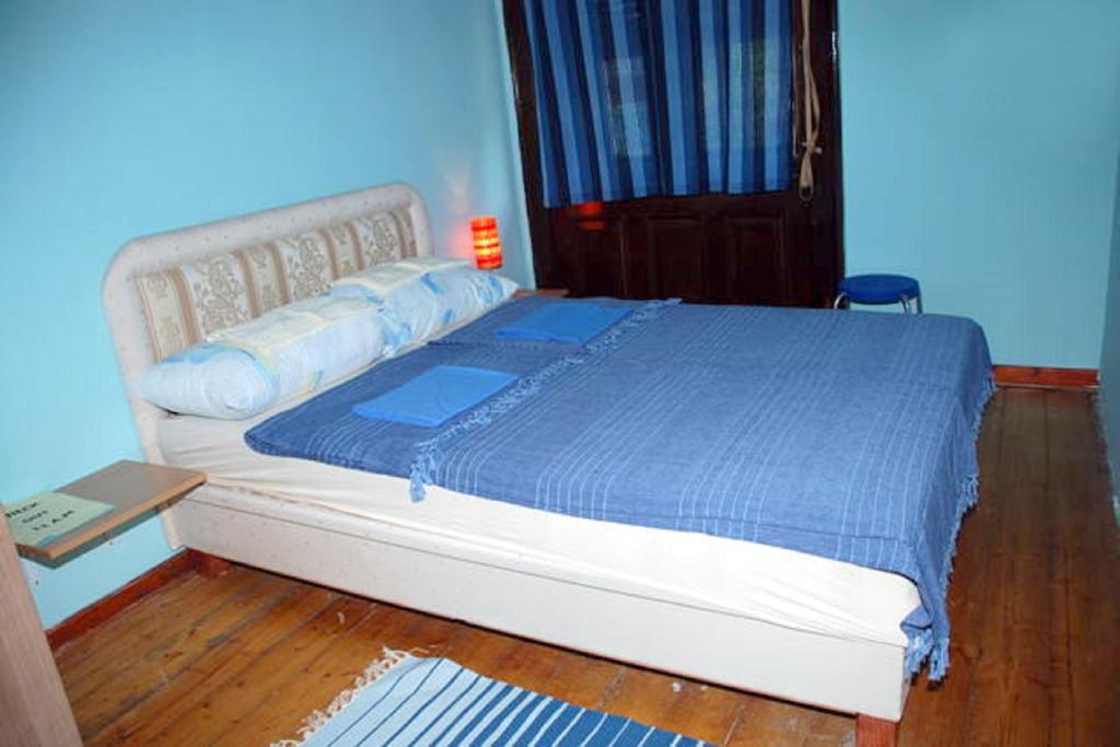 Central Station Hostel Белград Стая снимка