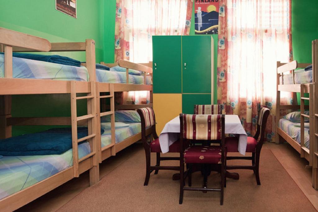Central Station Hostel Белград Стая снимка