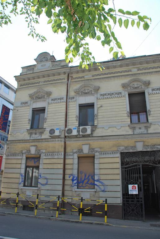 Central Station Hostel Белград Екстериор снимка