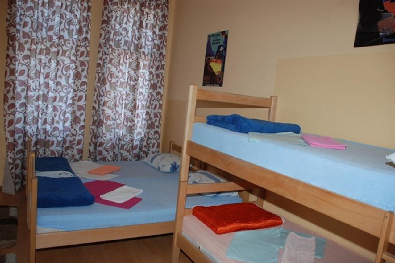Central Station Hostel Белград Екстериор снимка