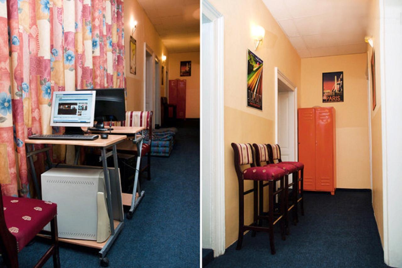 Central Station Hostel Белград Екстериор снимка